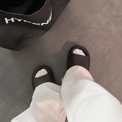 Yeezy Slide Black
